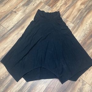 Carlee Skirt